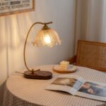 Lumind French Retro Bedroom Table Lamp-LT09
