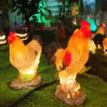 Lumind Outdoor Solar Glowing Rooster & Hen Light-LG20