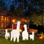 Lumind Outdoor Glowing Alpaca Lamp-LG17